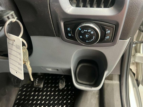 Ford Transit Custom 2.2 TDCi 270 Limited L1 H1 5dr 363559655