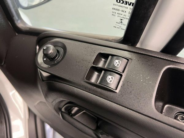 Iveco Daily 2.3D HPI 14V 35S 3520 MWB High Roof Eu 363565538