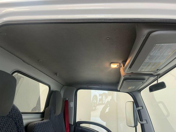 Isuzu Grafter 1.9D N35 Green RWD SWB Euro 6 2dr (T 363567509
