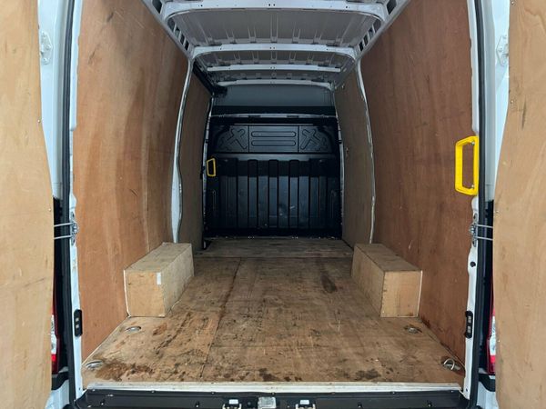 Iveco Daily 2.3D HPI 14V 35S 3520 MWB High Roof Eu 363567894