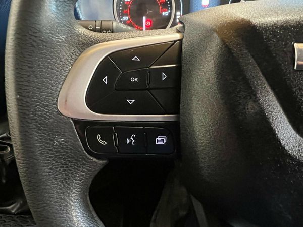 Iveco Daily 2.3D HPI 14V 35S 3520 HiMatic MWB High 363568364
