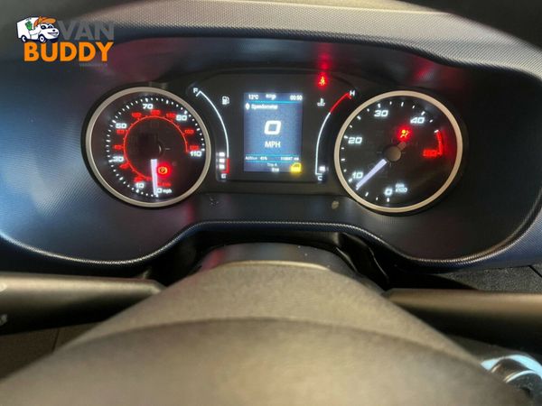 Iveco Daily 2.3D HPI 14V 35S 3520 HiMatic MWB High 363568376
