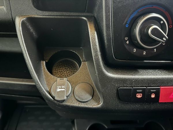 Peugeot Boxer 2.2 BlueHDi 335 Professional Premium 363569717