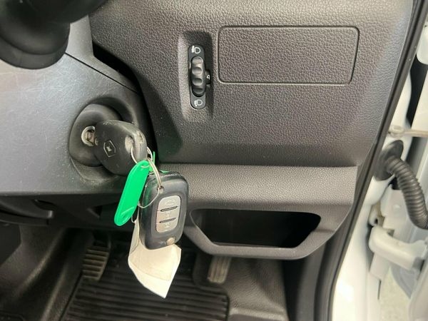 Renault Master 2.3 dCi 35 Business+ FWD MWB Medium 363560366