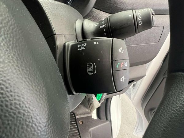 Renault Master 2.3 dCi 35 Business+ FWD MWB Medium 363560367