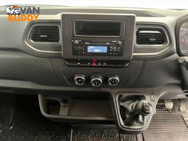 Renault Master 2.3 dCi 35 Business+ FWD MWB Medium 363560361