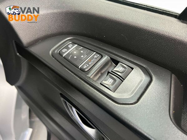 Renault Trafic 2.0 dCi Blue 30 Sport+ LWB Euro 6 ( 363563018