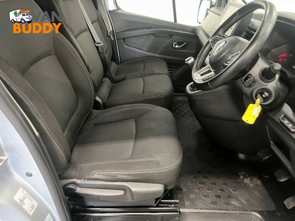 Renault Trafic 2.0 dCi Blue 28 Sport SWB Euro 6 (s 363563298