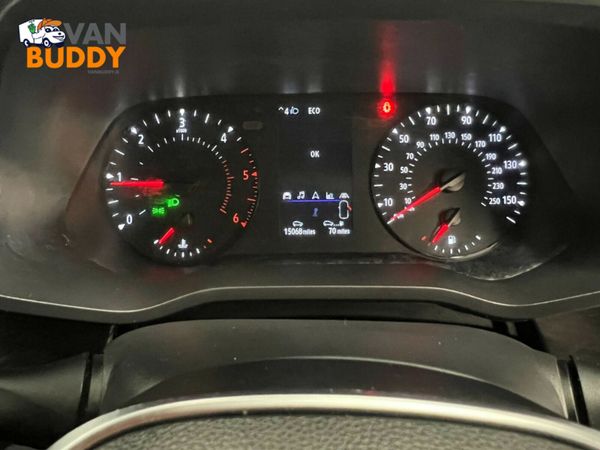 Renault Trafic 2.0 dCi Blue 28 Sport SWB Euro 6 (s 363563303