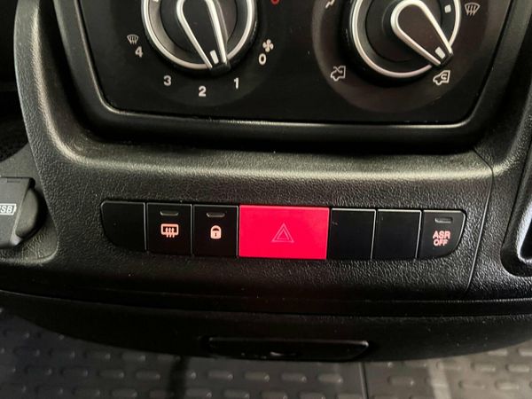 Peugeot Boxer 2.2 BlueHDi 435 Professional L4 H2 E 363563357