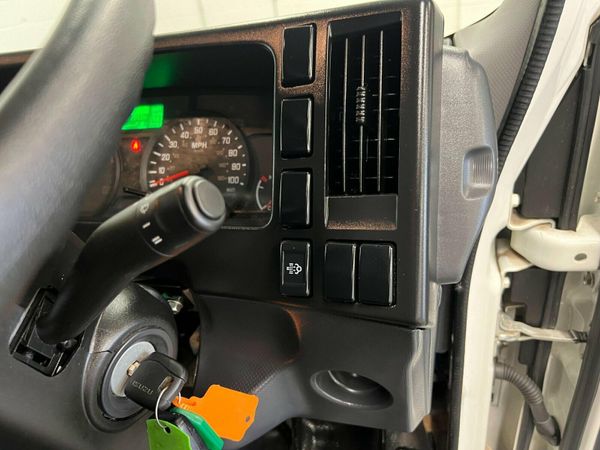 Isuzu Grafter 1.9D N35 Green RWD SWB Euro 6 2dr (T 363563942