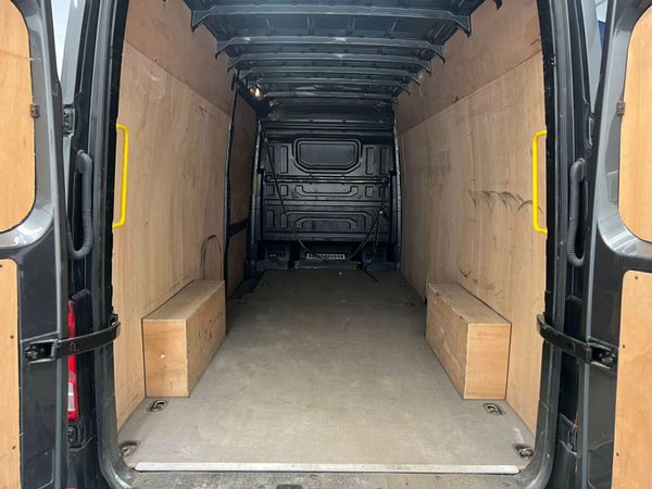 Volkswagen Crafter 2.0 TDI CR35 Commerce Plus Auto 363571909