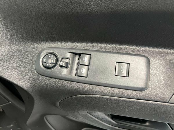 Citroen Berlingo 1.5 BlueHDi 1000 Driver M SWB Eur 363572848