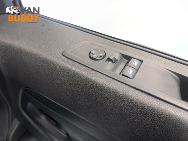 Vauxhall Vivaro 2.0 Turbo D 3100 Prime XL Panel Va 363583085