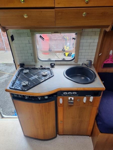 Dethleffs Globetrotter – 6 Berth / 6 Belts 363583207