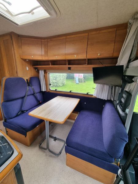 Dethleffs Globetrotter – 6 Berth / 6 Belts 363583229