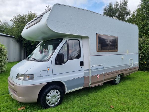 Dethleffs Globetrotter – 6 Berth / 6 Belts 363583246