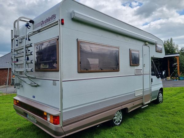 Dethleffs Globetrotter – 6 Berth / 6 Belts 363583255