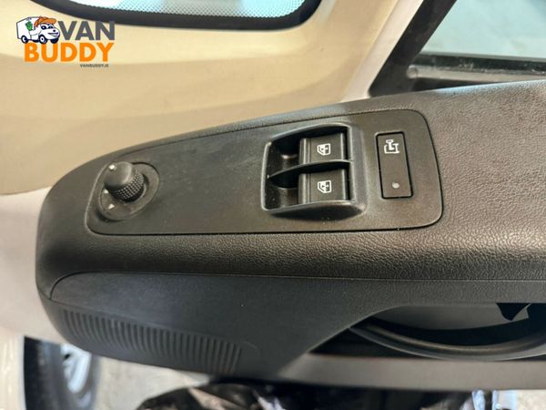 Fiat Ducato 2.2 MultijetIII 35 Business Pro M H2 E 363590389