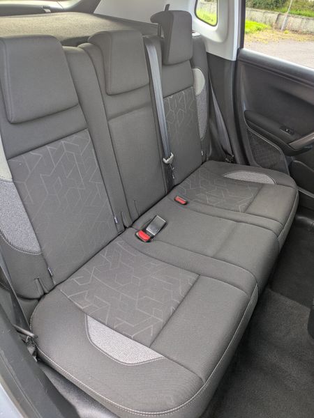 Peugeot 2008 1.6 BlueHDi 75bhp Active 363608229