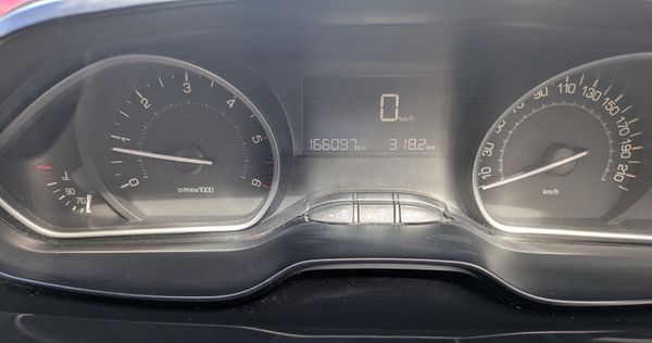 Peugeot 2008 1.6 BlueHDi 75bhp Active 363608275