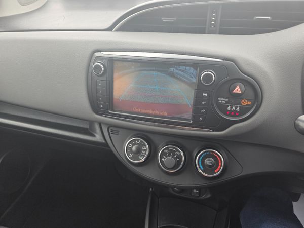 Toyota Yaris 2016 363679383