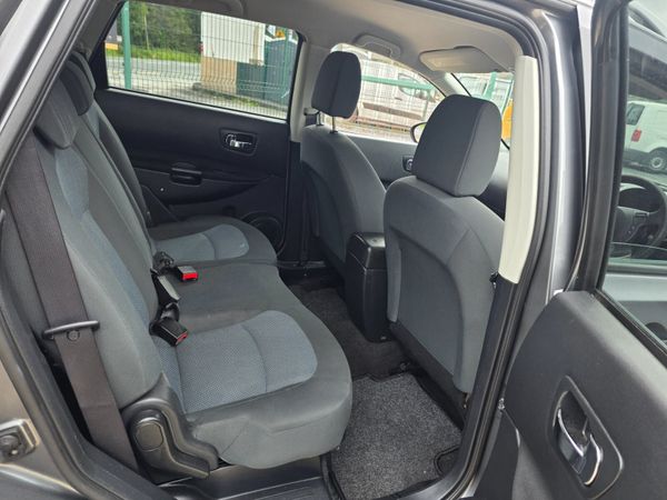 Nissan Qashqai+2 2013 363680608