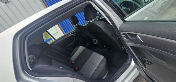 Volkswagen Golf Automatic 363694386