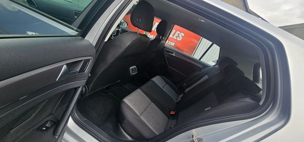 Volkswagen Golf Automatic 363694383