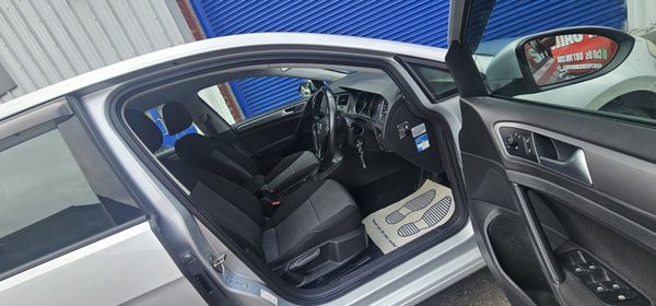 Volkswagen Golf Automatic 363694415