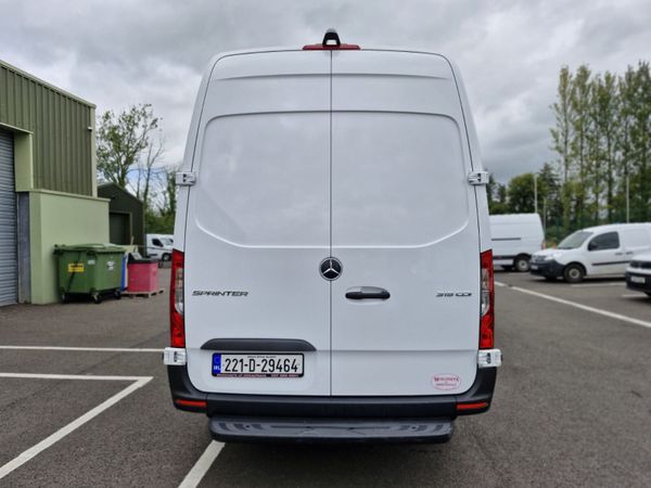 Mercedes-Benz Sprinter 2022 363709415