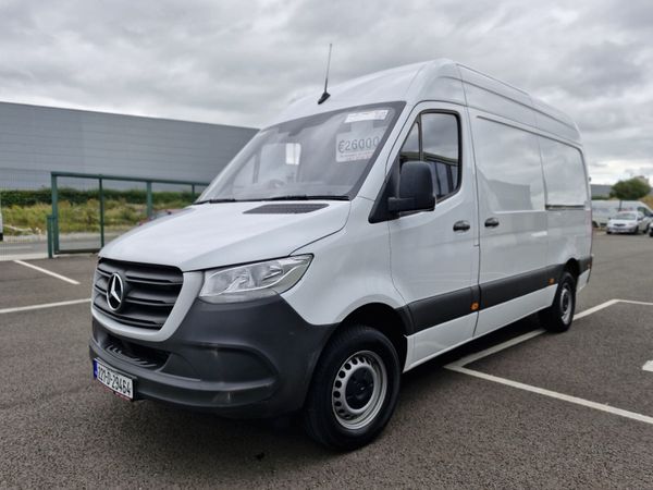 Mercedes-Benz Sprinter 2022 363709418