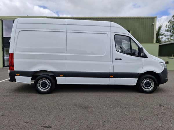 Mercedes-Benz Sprinter 2022 363709413