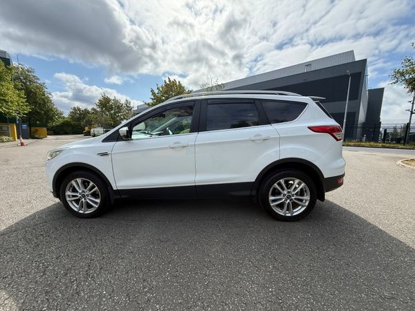 Ford Kuga  2.0 TDCI Titanium ( pan roof / leather 363702136