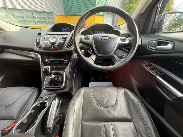 Ford Kuga  2.0 TDCI Titanium ( pan roof / leather 363702150