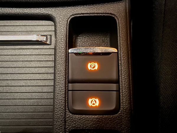 Skoda Octavia 1Ltr TSi Amb 110Bhp DSG 363727377