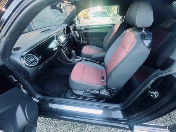 Volkswagen Beetle 2014 363723280