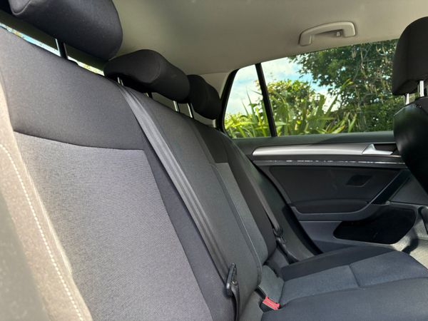 Volkswagen Golf 2015 superb condition 363735825
