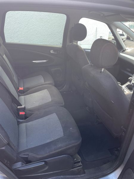 Ford S-Max 2010 363739424