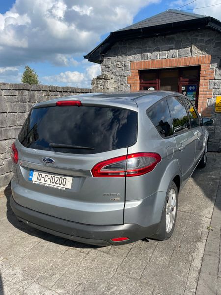 Ford S-Max 2010 363739428