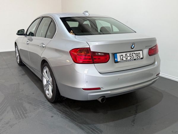 BMW 320i Luxury Auto 363733550