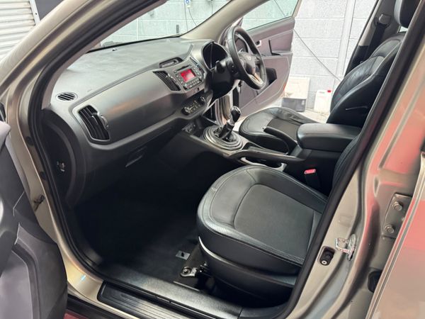 2012 KIA SPORTAGE     LOW KLMS ! 363753309
