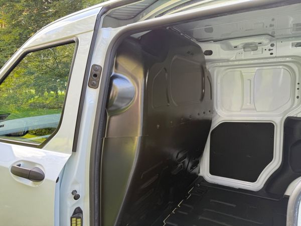 Ford Transit Courier 2024 New Model 363780907