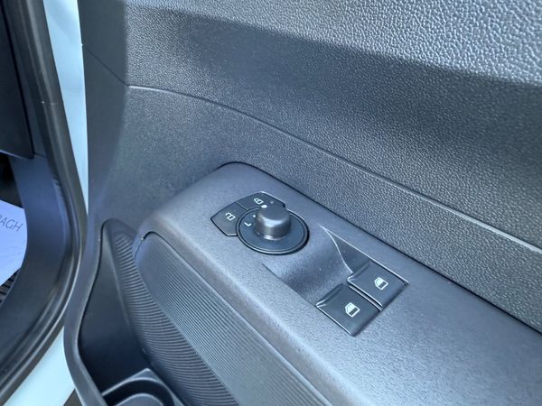 Ford Transit Courier 2024 New Model 363780922