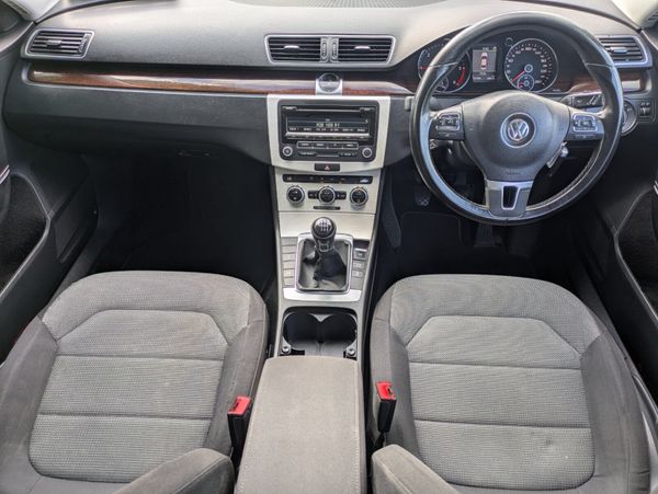 Volkswagen Passat 1.6 TDI COMFORTLINE 363795153