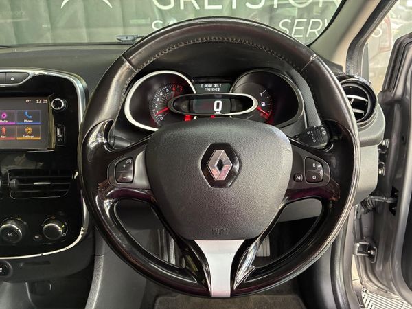 Renault Clio 2017 363796895