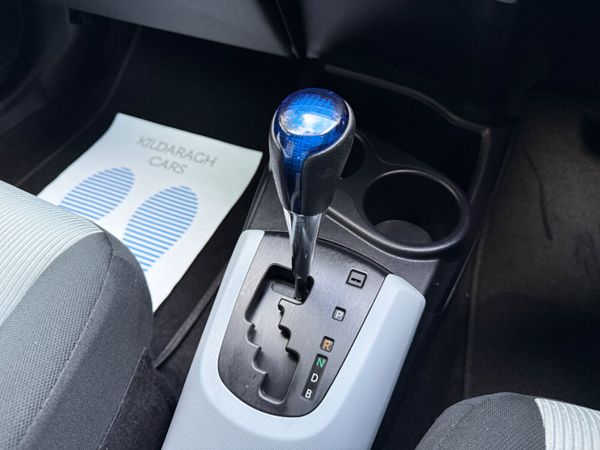 Toyota Aqua 2014 Automatic Hybrid 363810766