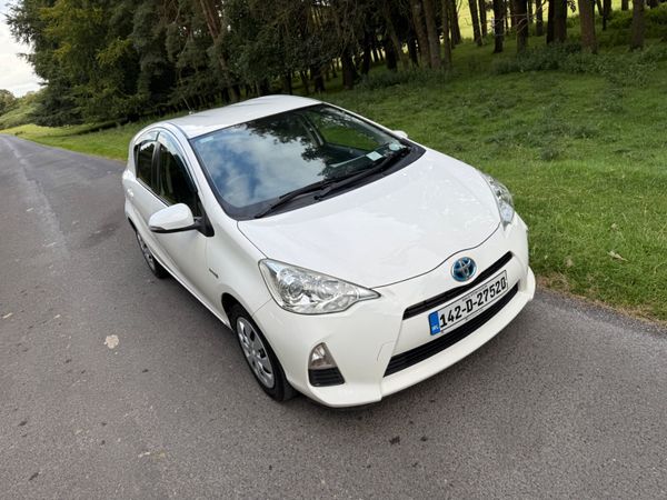 Toyota Aqua 2014 Automatic Hybrid 363810785