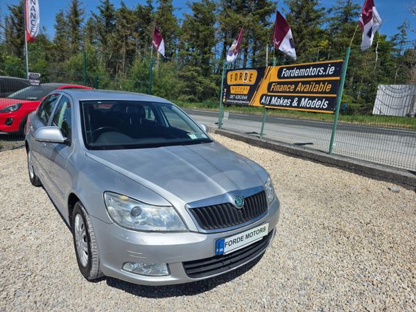 Skoda Octavia 2012 363824445