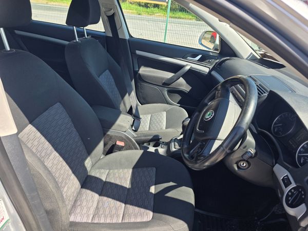 Skoda Octavia 2012 363824457
